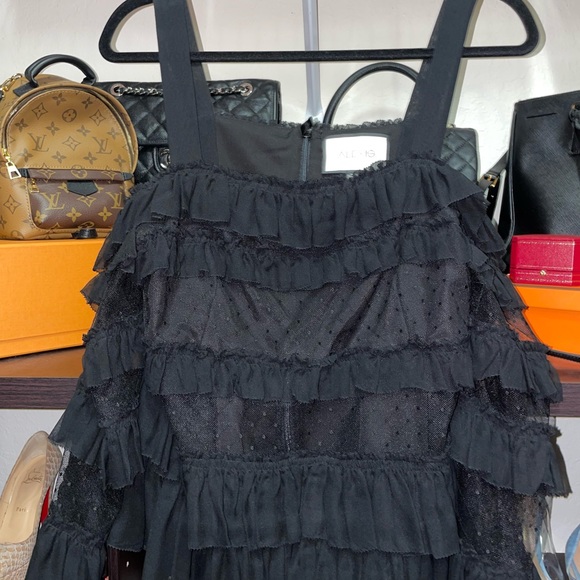 Alexis Black lace top, perfect for date night - Picture 2 of 2